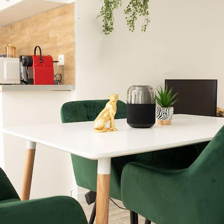 Jungle Appartement Lumineux Plein Centre Boulogne-sur-Mer Luaran gambar